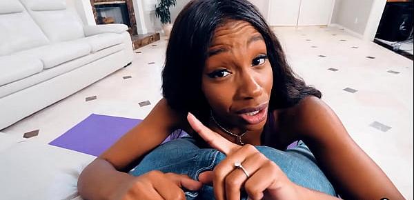  black stepsister lacey london ripped her yoga pants in front of bro